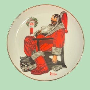 Vintage 1979 Norman Rockwell "The Day After Christmas" Santa Collector Plates